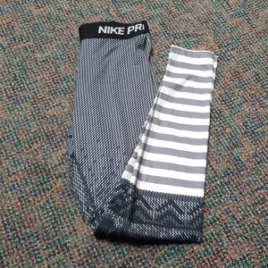 Nike leggings